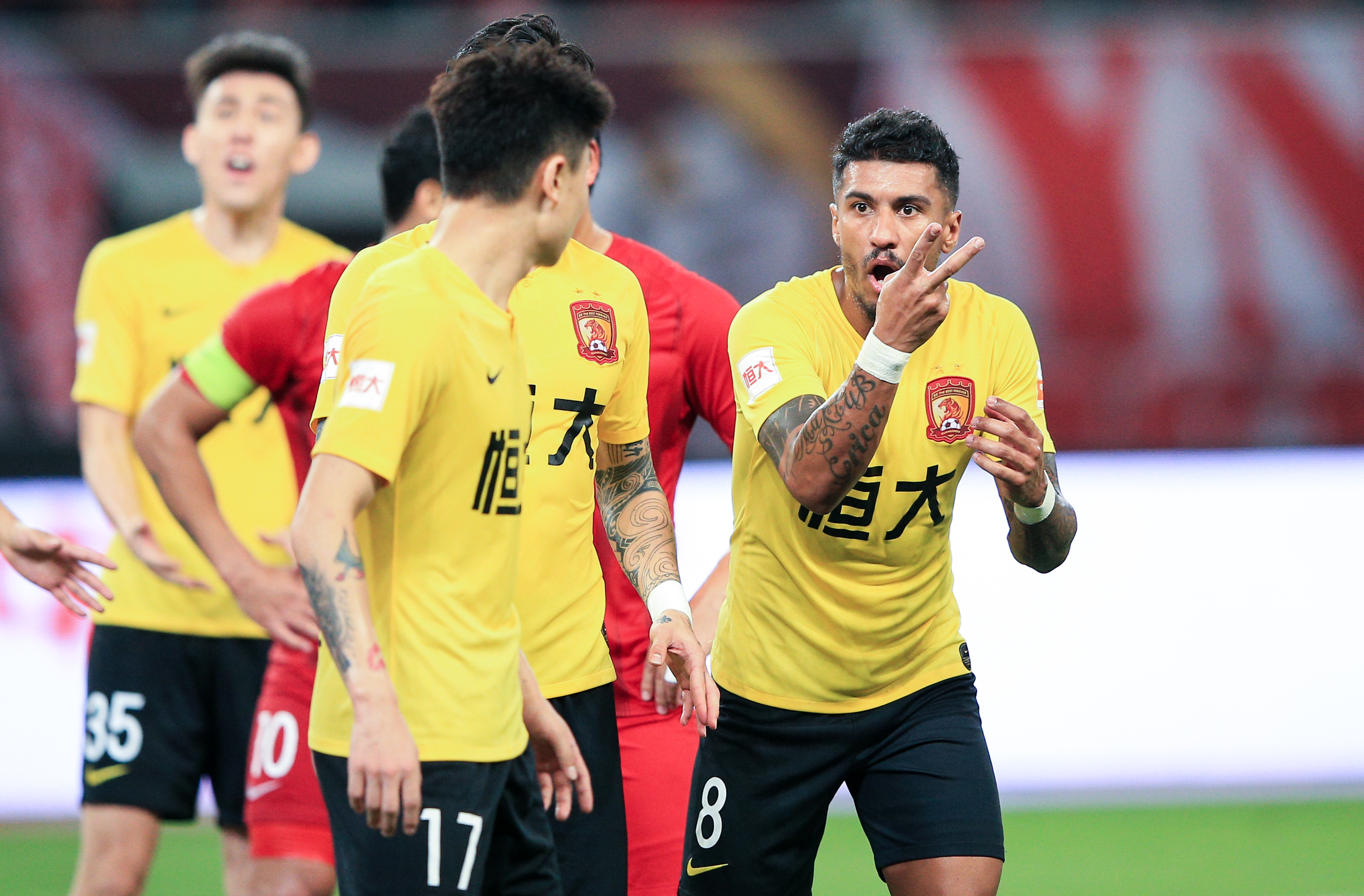 九游下载中心-转折点瓦伦西亚伤情更新，亚冠赛后攻防权衡，震撼外界，临场指挥获称赞